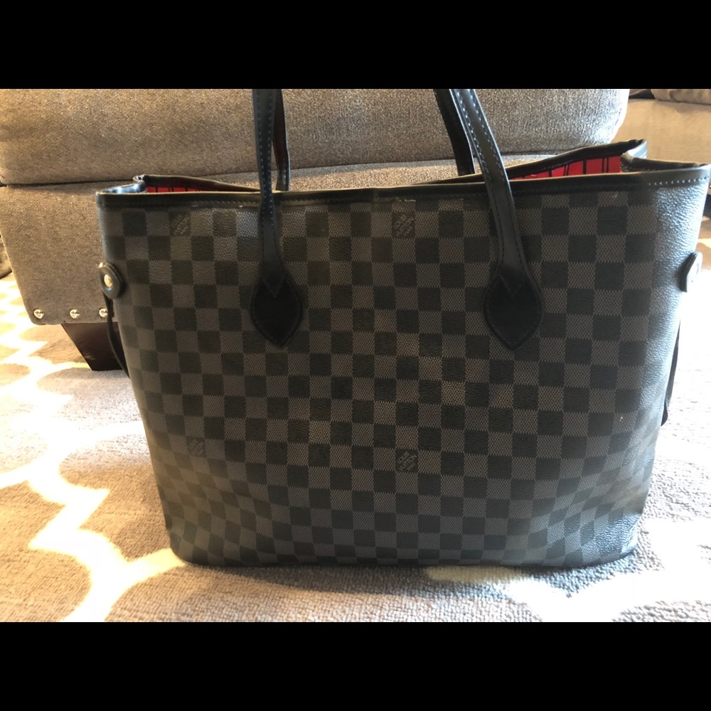 Black Handbag/Tote
